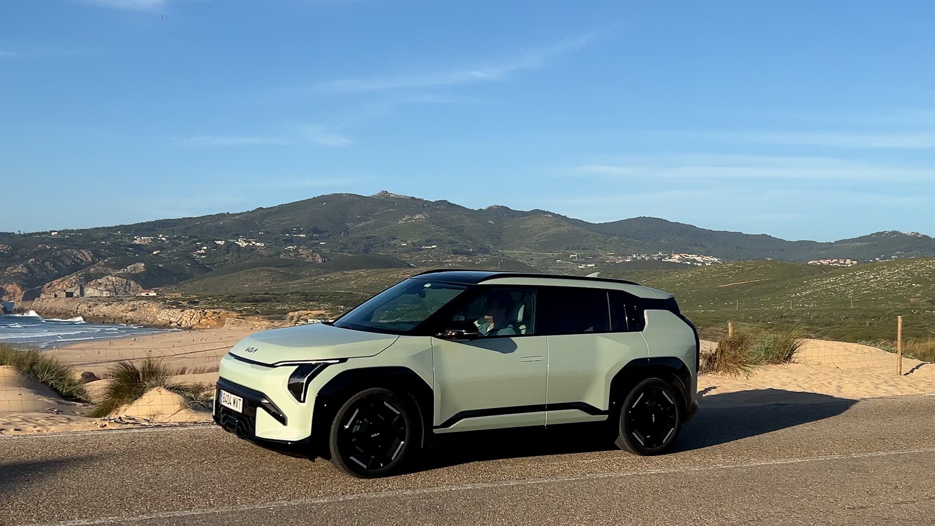 Ce Kia EV3 s'inscrit après les EV6 et EV9 dans la nouvelle gamme de véhicules électriques de la marque coréenne.