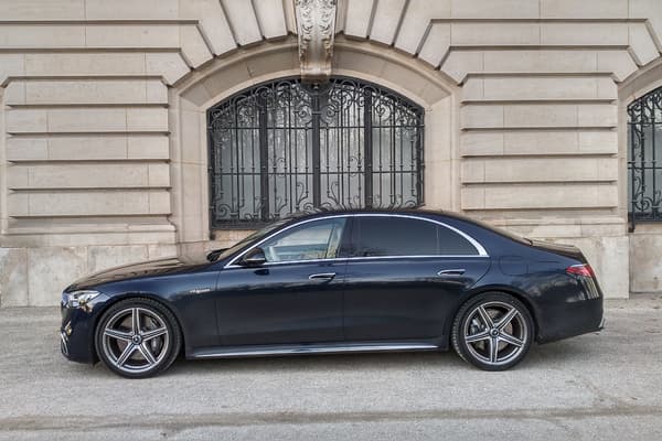 Mercedes-AMG S63 E-Performance