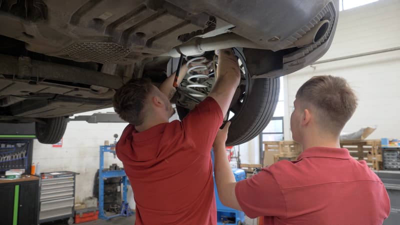 Réparer sa voiture coûte de plus en plus cher avec l'envolée du prix des pièces