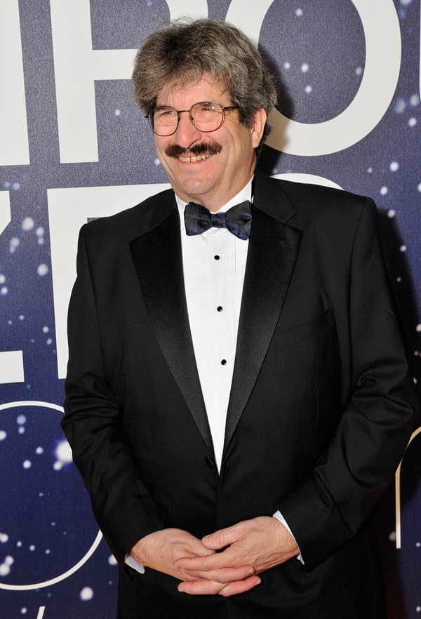 Gary Ruvkun lors de la cérémonie de remise des prix Breakthrough Prize organisée par Seth MacFarlane au NASA Ames Research Center, le 9 novembre 2014 à Mountain View, en Californie.