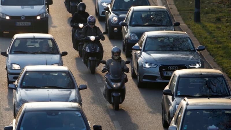 les motards veulent être traités comme les automobilistes et les cyclistes