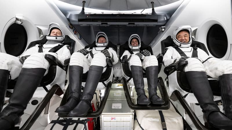 quatre astronautes de l'ISS de retour sur Terre après des recherches sur le vieillissement